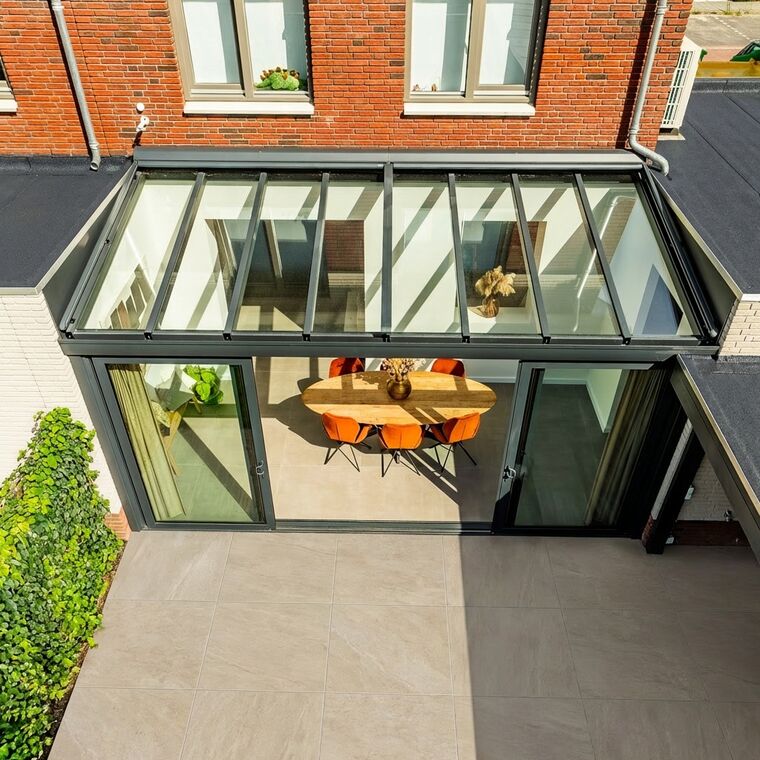 Serre in Uden laten bouwen